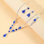 Elegante e Versátil Clutch de Noite com Decorações Brilhantes, Mala de Ombro com Corrente, Bolsa de Festa, Conjunto Luxuoso de Colar, Brincos e Pulseira com Strass, um Conjunto Completo de Quatro Peças para Banquetes